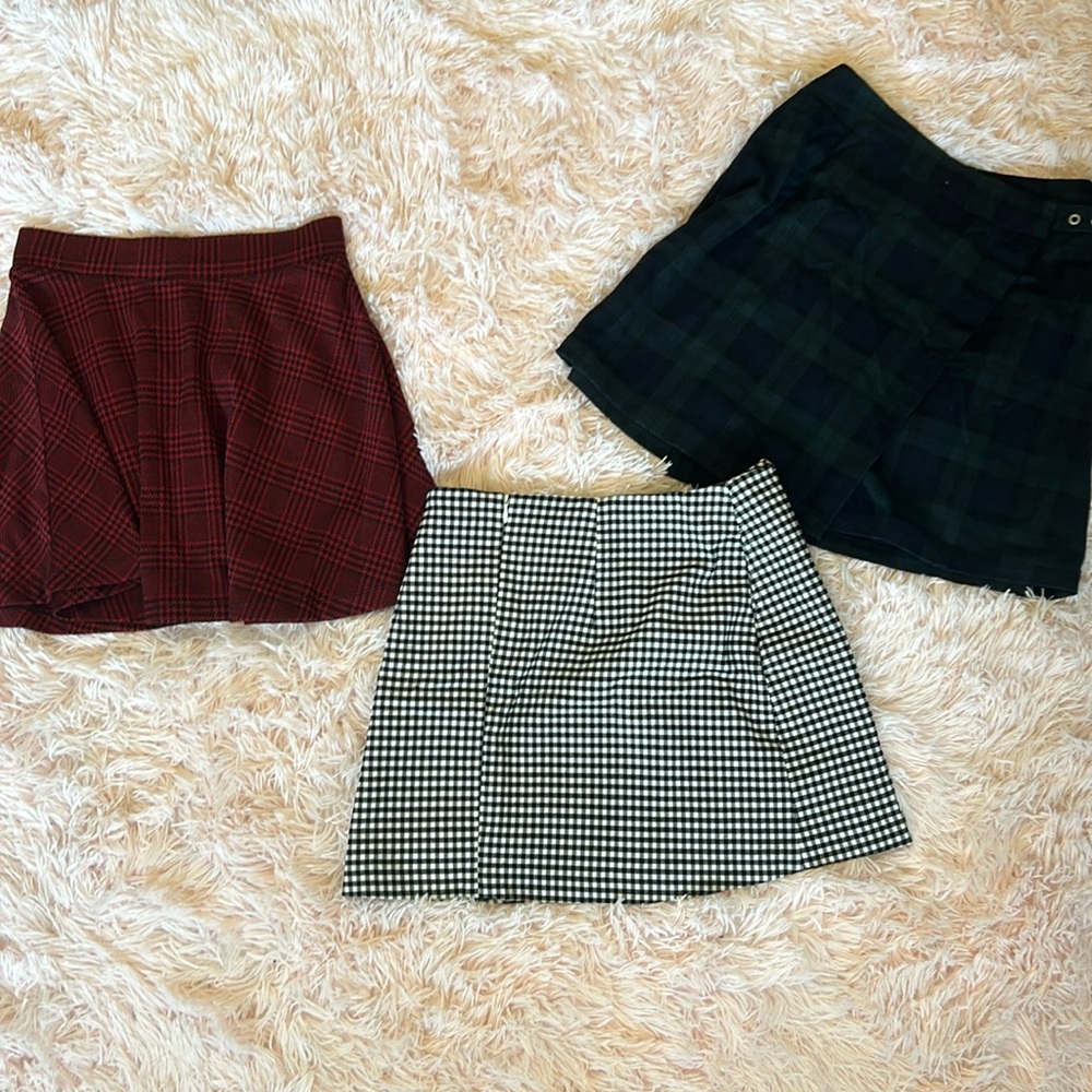 set of three skirts